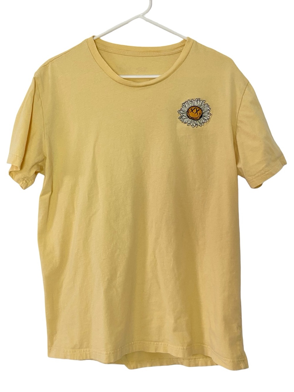 Blink 182 Band Tee Tshirt Unisex Size Large Chest 21 x Length 27 Embroidered